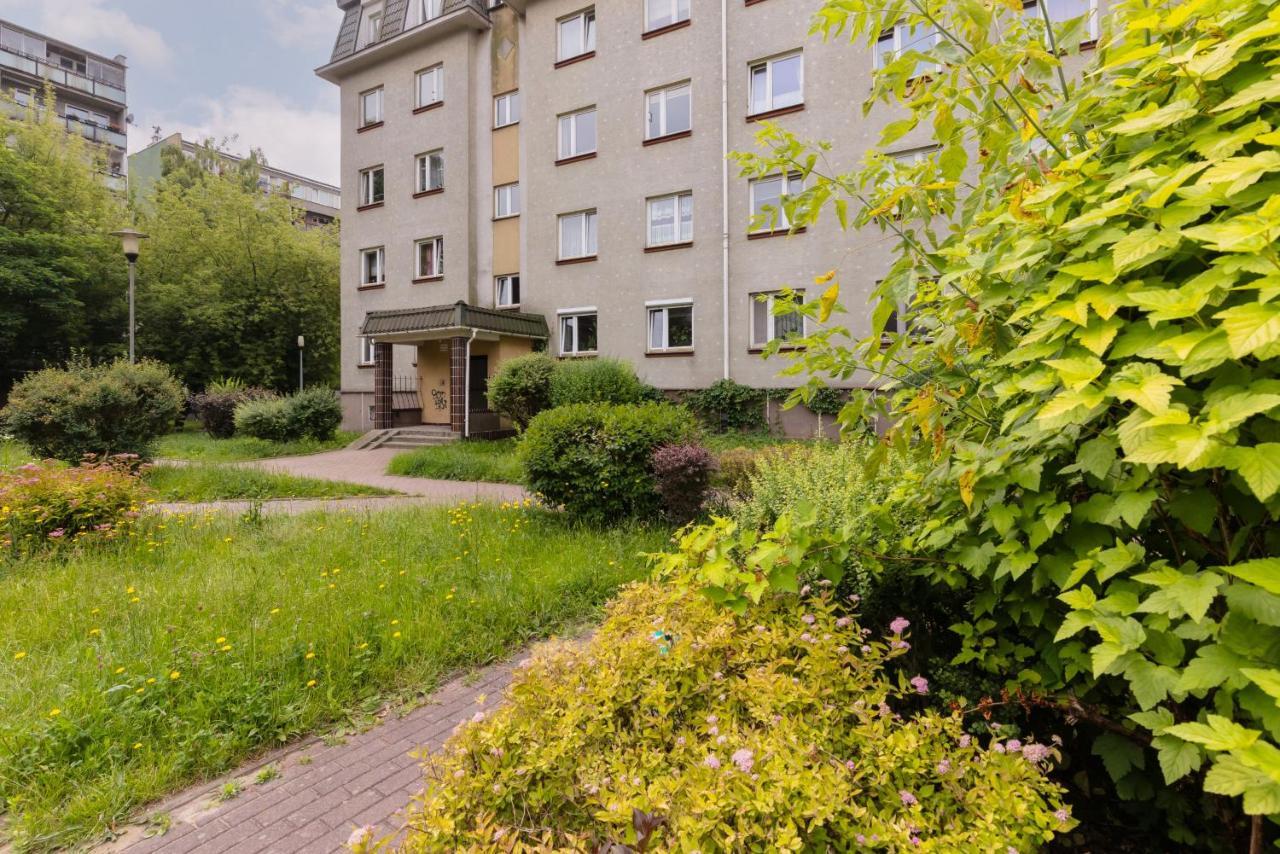 Spacious & Quiet 1 Bedroom Apartment In Pruszkow By Noclegi Renters Exteriör bild
